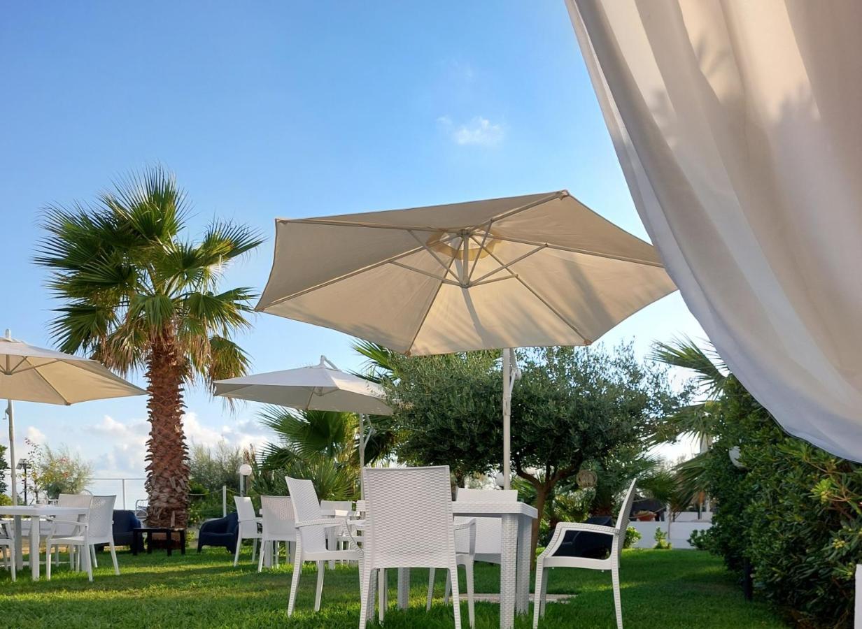 B&B Il Gabbiano Cittadella del Capo Exterior photo